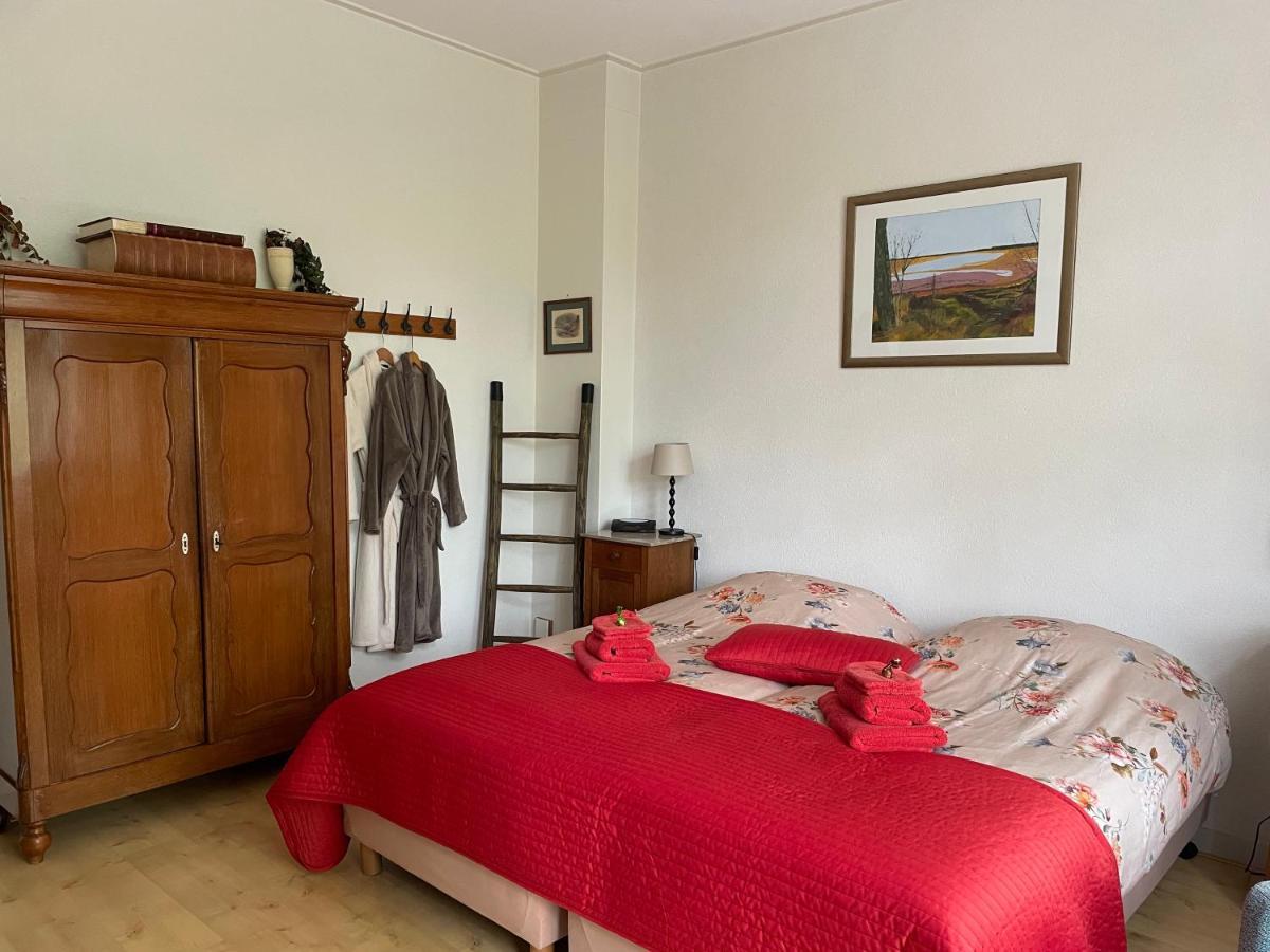 B&B De Zulthe Roden Bagian luar foto