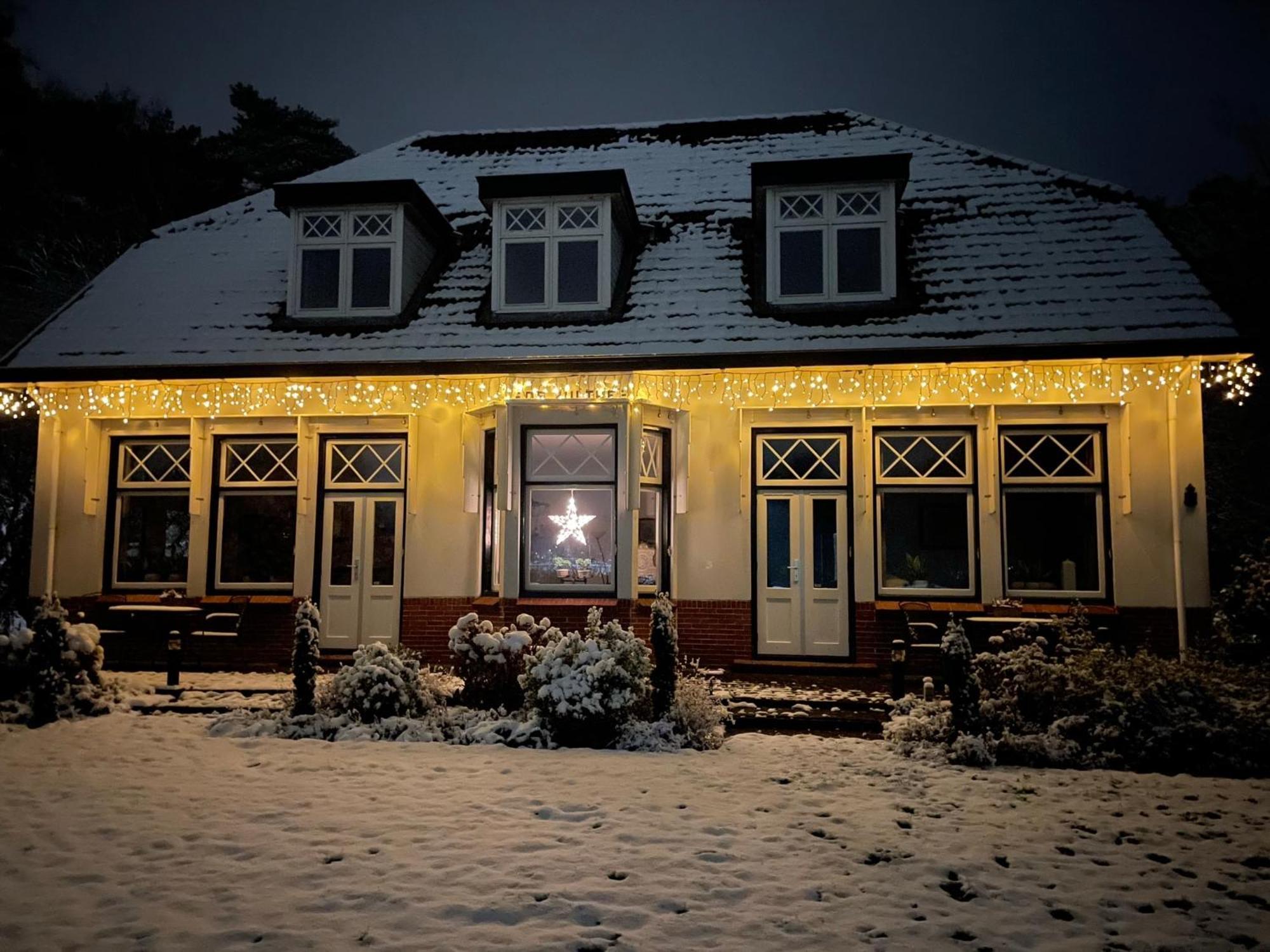 B&B De Zulthe Roden Bagian luar foto
